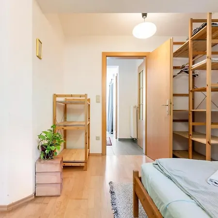 Апартаменти Central, Calm Oasis With Private Parking *